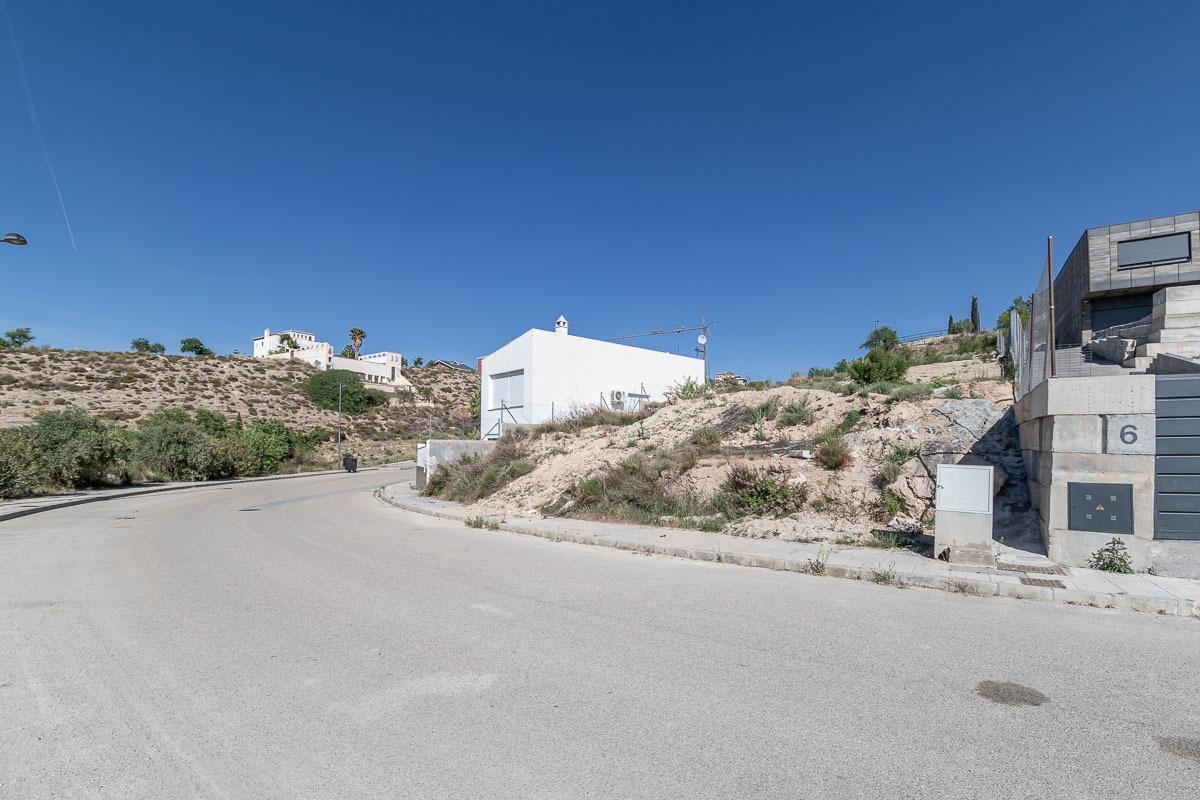 Calle Víznar, 8, La Zubia, Granada en venta Foto principal- Imagen 1 de 8