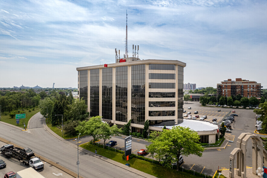 7980-8020 Boul Langelier, Saint-leonard, QC en alquiler - Foto del edificio - Imagen 1 de 5