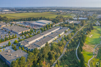 5489 Byrne Rd, Burnaby, BC - VISTA AÉREA  vista de mapa