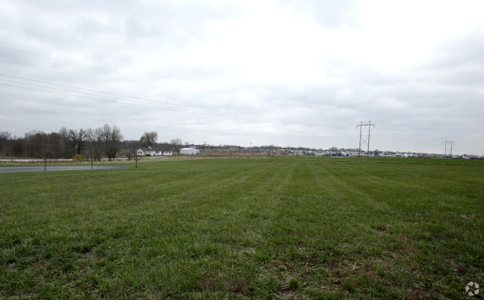 South Ridge Shoppes, Lake Saint Louis, MO en alquiler - Foto del edificio - Imagen 3 de 3