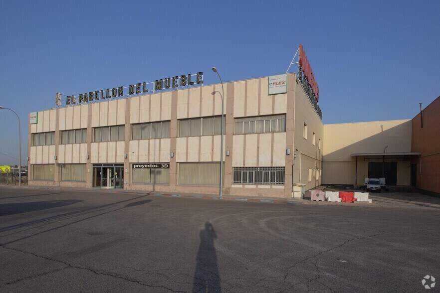 Local en Fuenlabrada, Madrid en venta - Foto principal - Imagen 1 de 1
