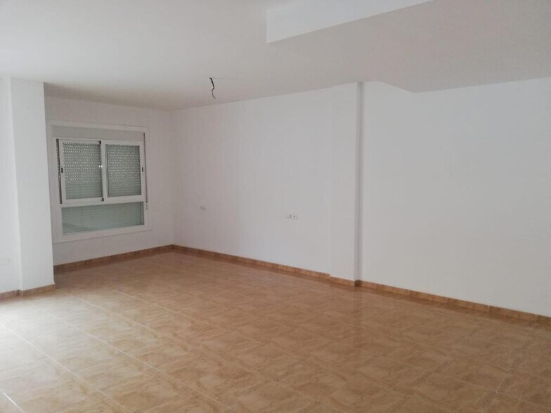 Oficina en El Ejido, Almería en venta - Foto del edificio - Imagen 2 de 11