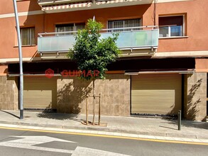 Carrer Francesc Llunell, Esplugues De Llobregat, Barcelona en alquiler Foto del edificio- Imagen 2 de 13