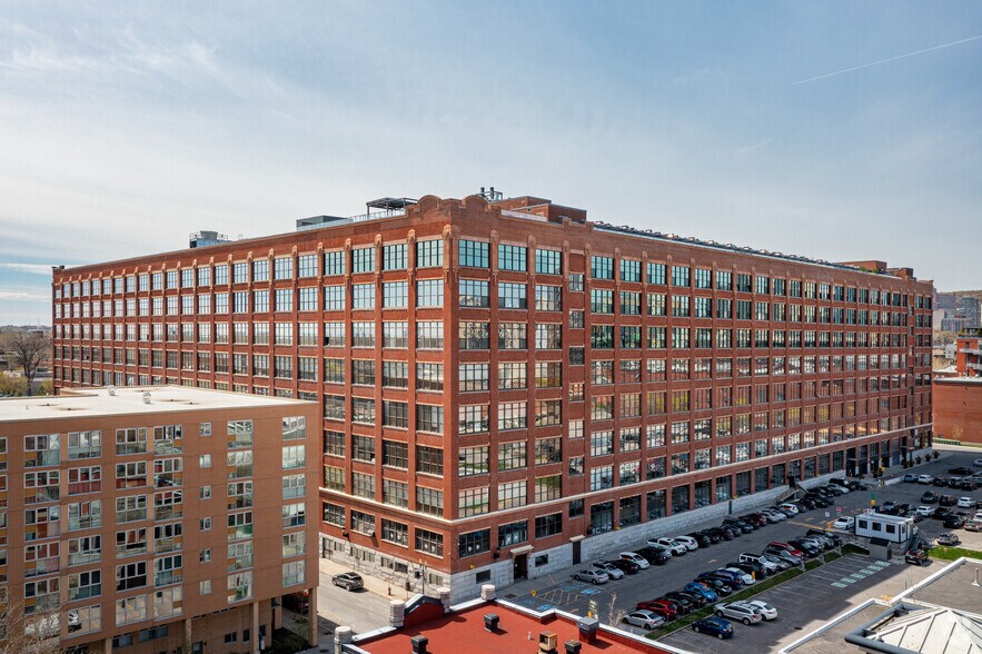 1751 Rue Richardson, Montréal, QC en alquiler - Foto del edificio - Imagen 2 de 8