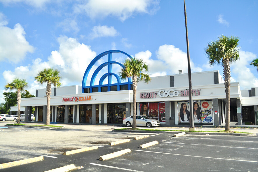 2901 W Oakland Park Blvd, Oakland Park, FL en alquiler - Foto del edificio - Imagen 1 de 14