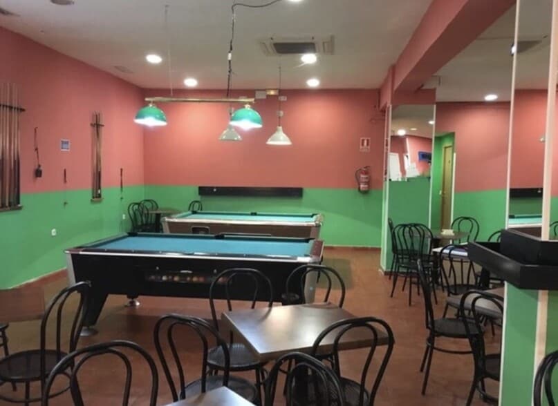 Edificio residencial en Madrid, Madrid en venta - Foto del edificio - Imagen 2 de 3