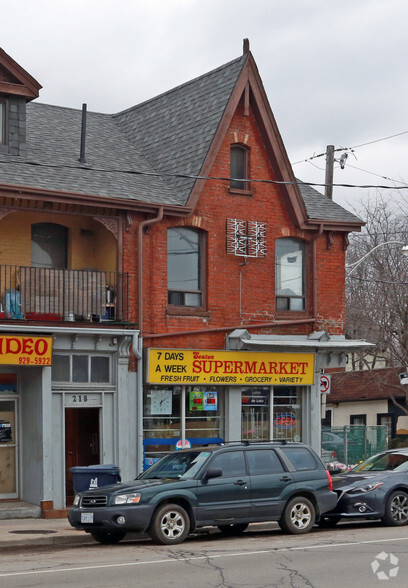 220 Gerrard St E, Toronto, ON en alquiler - Foto del edificio - Imagen 3 de 3