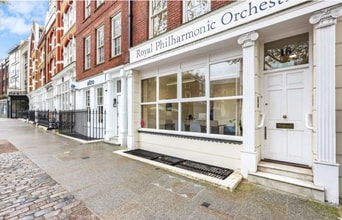 16 Clerkenwell Green, London en alquiler Foto del edificio- Imagen 2 de 19