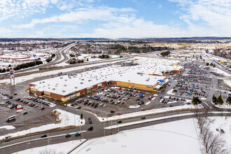 900 Boul Grignon, St-Jérôme, QC - VISTA AÉREA  vista de mapa