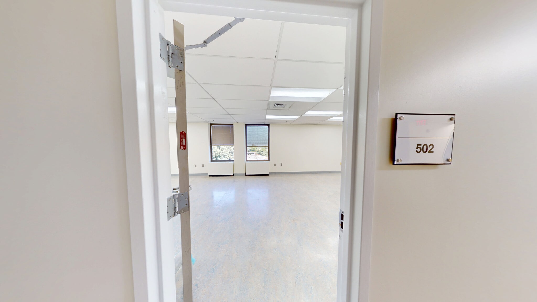 7777 Leesburg Pike, Falls Church, VA en alquiler Foto del interior- Imagen 1 de 5