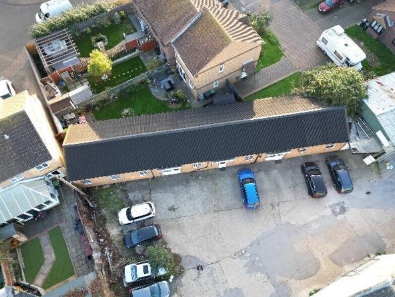 17-19 Westfield Industrial Estate, Gosport en venta - Foto del edificio - Imagen 3 de 3