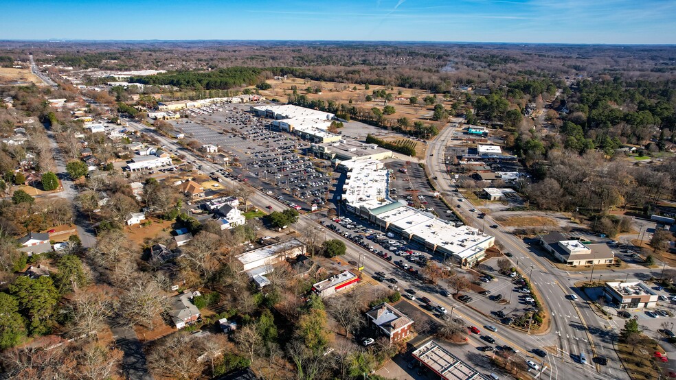 1855-1991 E Main St, Spartanburg, SC en alquiler - Foto del edificio - Imagen 1 de 17