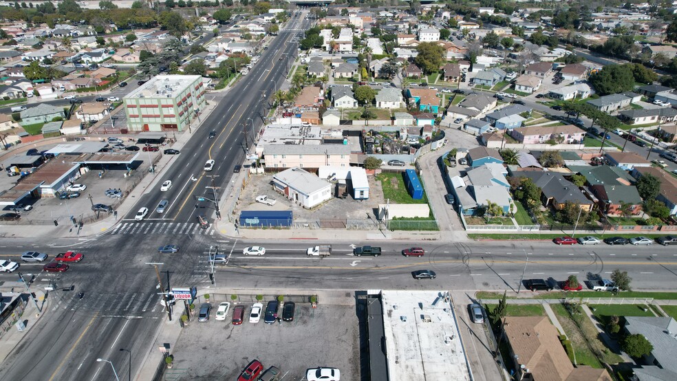 11936 S Central Ave, Los Angeles, CA en venta - Foto del edificio - Imagen 2 de 3