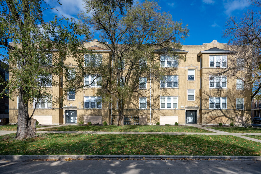 158 Unit South & West Side Portfolio cartera de 7 inmuebles en venta en LoopNet.es - Foto del edificio - Imagen 2 de 8