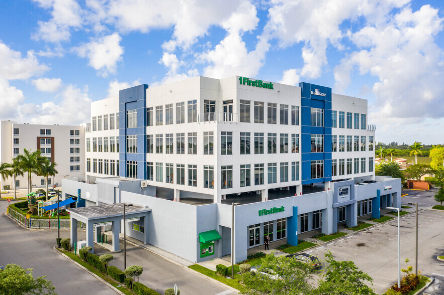 3905 NW 107th Ave, Doral, FL en alquiler - Foto del edificio - Imagen 1 de 11