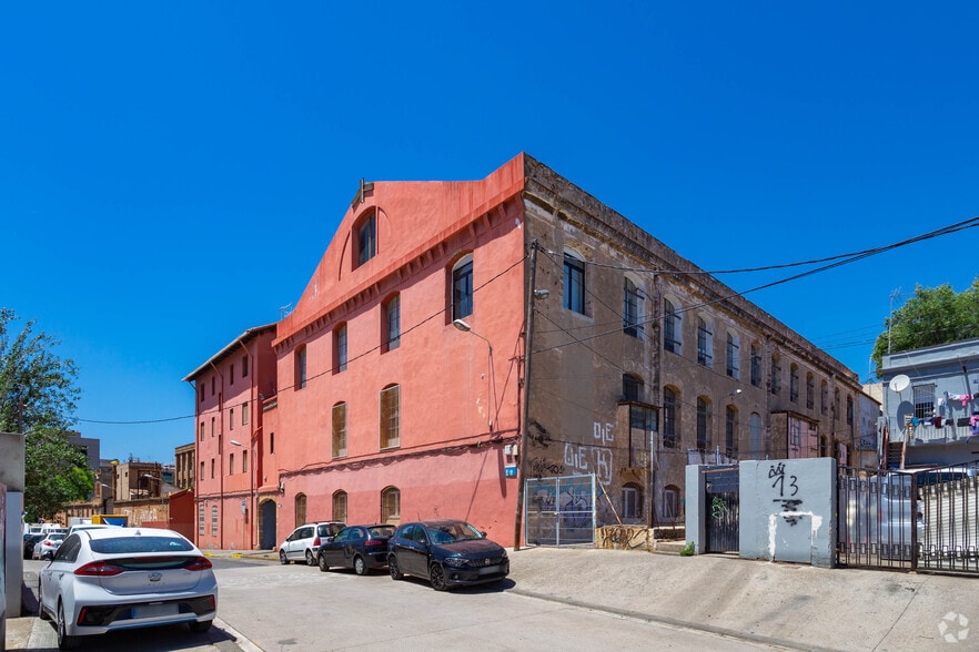 Nave en Cornellà de Llobregat, Barcelona en alquiler - Foto del edificio - Imagen 3 de 4