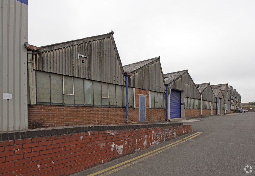 Lichfield Rd, Brownhills en venta - Foto del edificio - Imagen 2 de 3