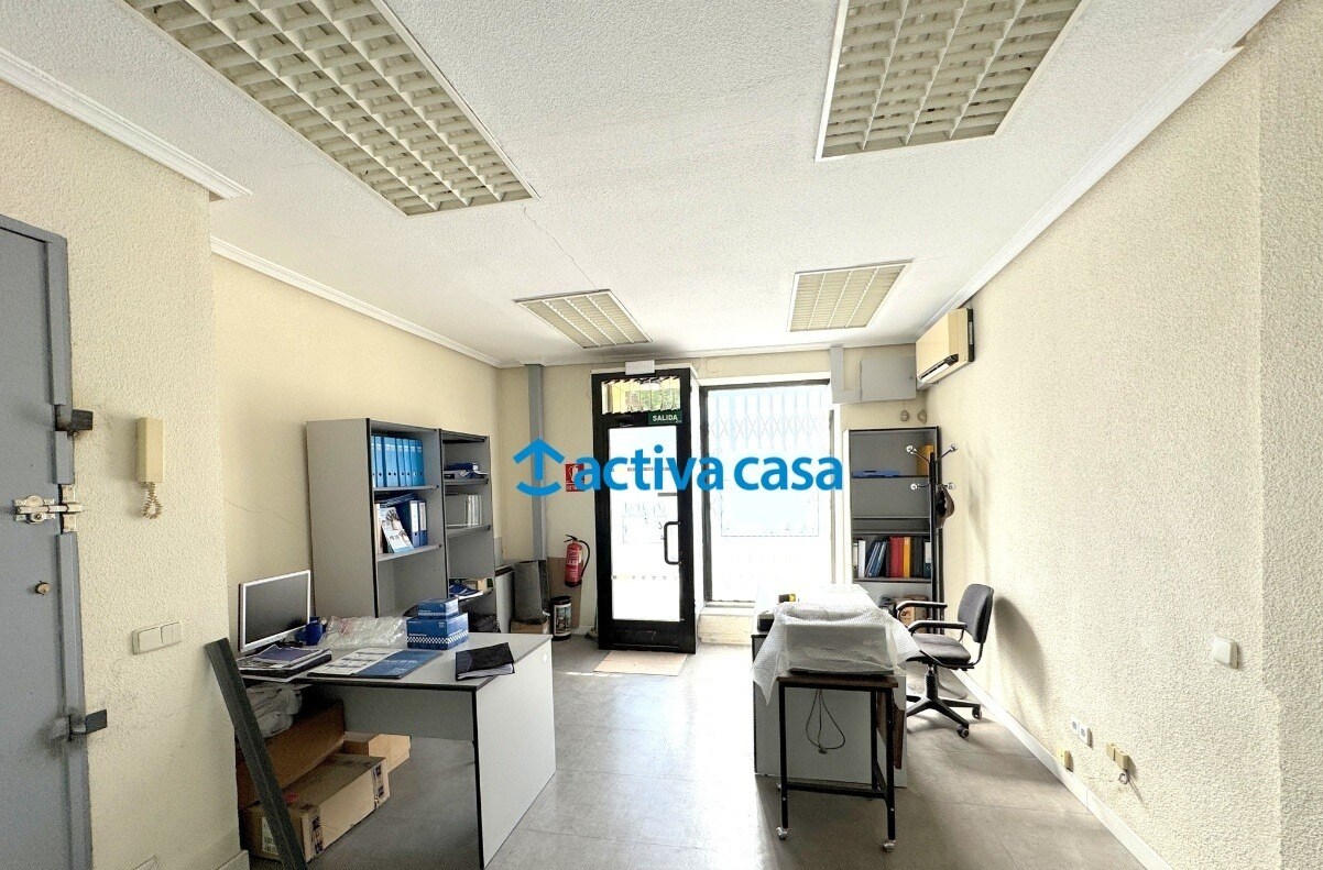 Madrid, MAD 28005 -  -  - Foto del interior - Image 1 of 15