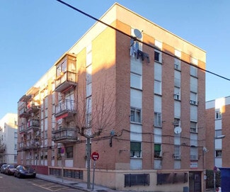 Más detalles de Calle San Joaquín, 18, Majadahonda - Edificio residencial​ en venta
