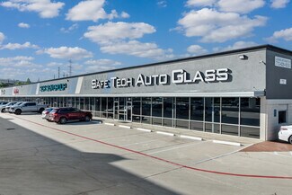 Más detalles de 15825 State Highway 249, Houston, TX - Flex, nave en alquiler