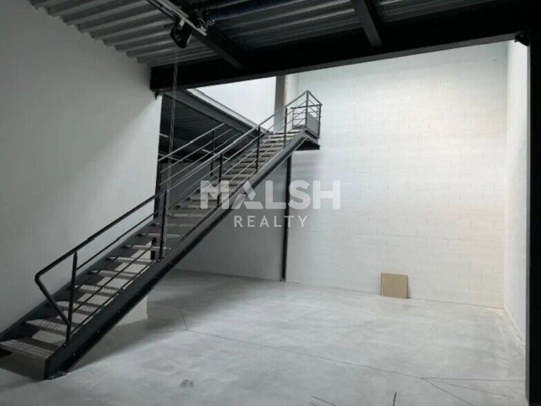 Oficina en La Tour-de-Salvagny en alquiler - Foto del edificio - Imagen 2 de 4