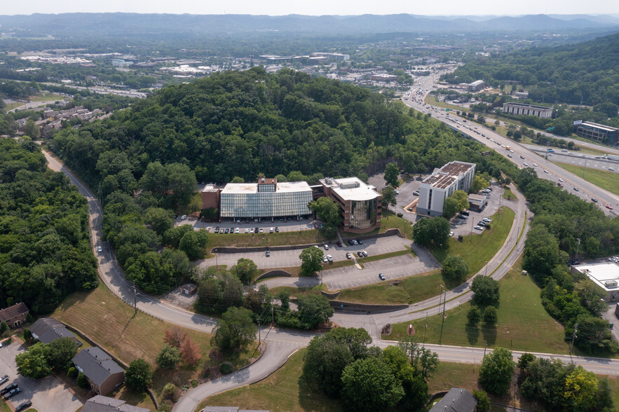 305 Summit View dr, Brentwood, TN en venta - Foto del edificio - Imagen 3 de 5