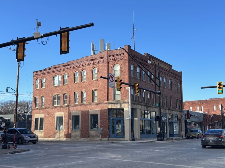 1217 N High St, Columbus, OH en alquiler - Foto del edificio - Imagen 2 de 2