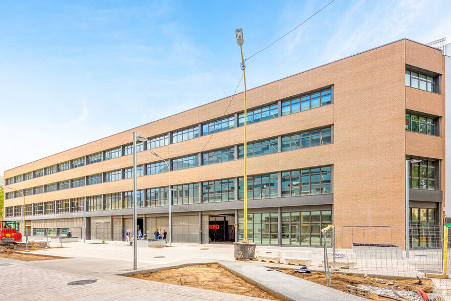 Dels Almogàvers Carrer, 177, Barcelona, Barcelona en alquiler - Foto del edificio - Imagen 2 de 2