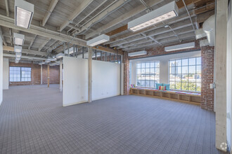 318 Harrison St, Oakland, CA en alquiler Foto del interior- Imagen 2 de 14