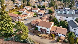 Más detalles de 2341 SE 152nd Ave, Portland, OR - Edificio residencial en venta