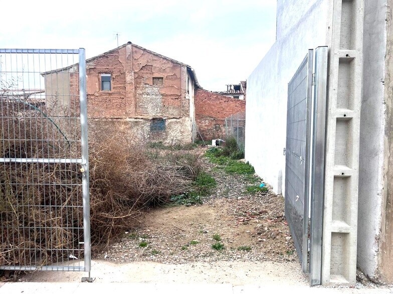 Terreno en Castejón en venta - Foto del edificio - Imagen 1 de 12