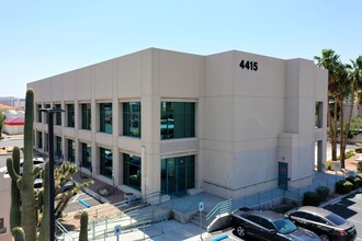 4425 Spring Mountain Rd, Las Vegas, NV en alquiler Foto del edificio- Imagen 2 de 5