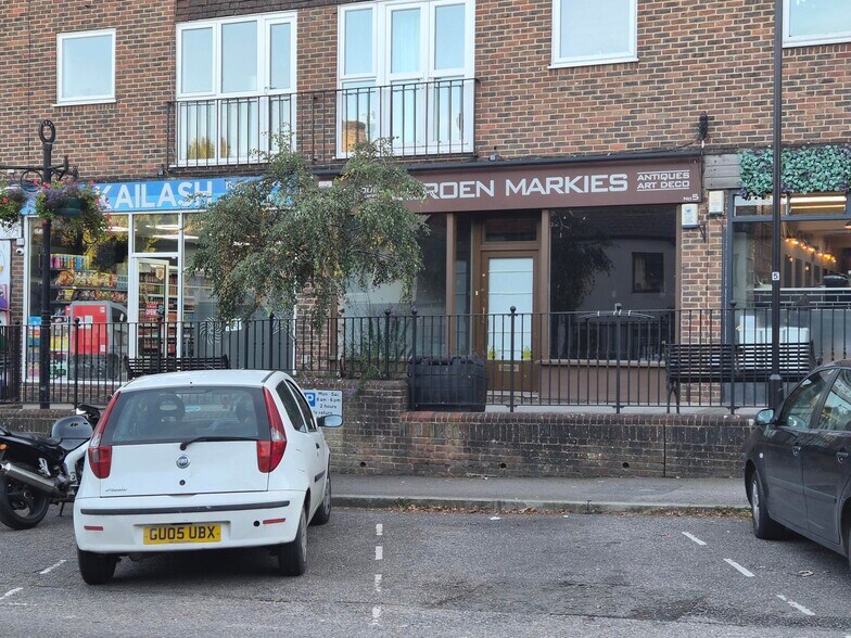 Hartfield Rd, Forest Row en venta - Foto del edificio - Imagen 2 de 7