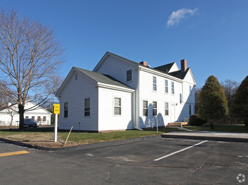 987 Hopmeadow St, Simsbury, CT en venta - Foto del edificio - Imagen 3 de 4