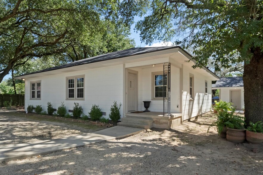 1414 E Main St, Madisonville, TX en venta - Foto del edificio - Imagen 3 de 19