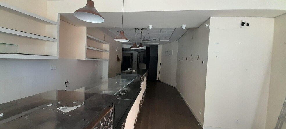 Local en Córdoba, Córdoba en alquiler - Foto del interior - Imagen 3 de 18