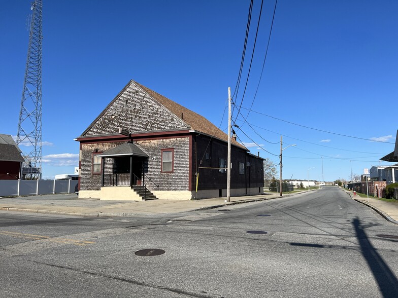 418 S Front St, New Bedford, MA en venta - Foto del edificio - Imagen 1 de 22