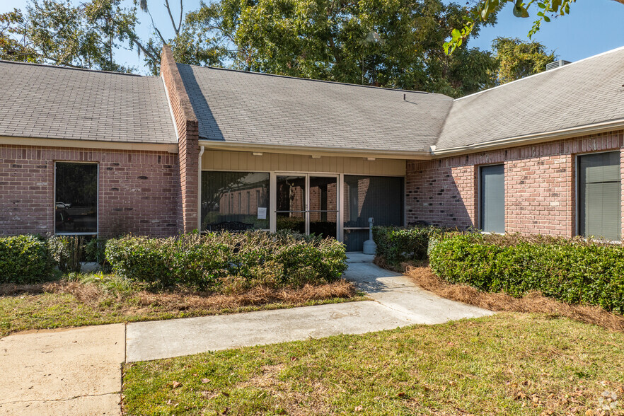 325 John Knox Rd, Tallahassee, FL en venta - Foto del edificio - Imagen 2 de 16