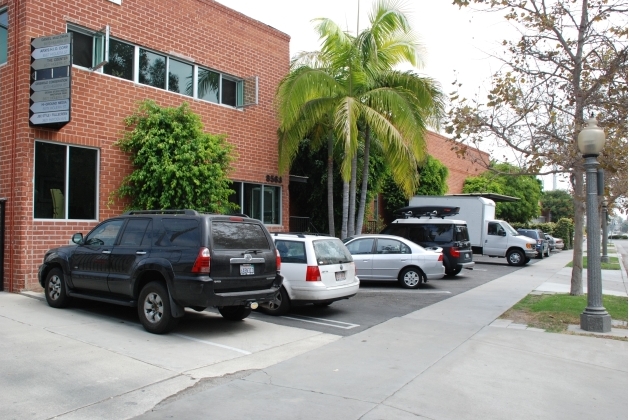 8563-8581 Higuera St, Culver City, CA en alquiler - Foto del edificio - Imagen 3 de 16