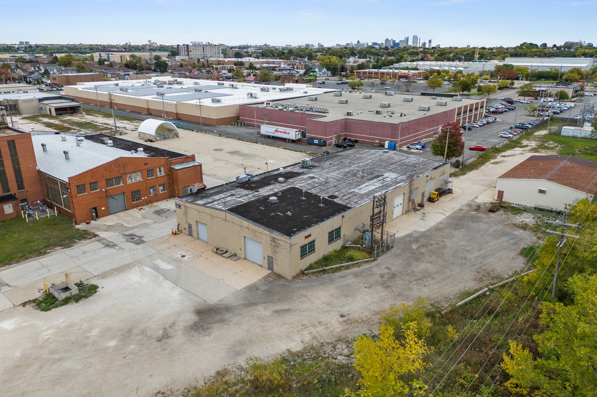 4700B W Mitchell St, Milwaukee, WI en alquiler Foto del edificio- Imagen 1 de 4