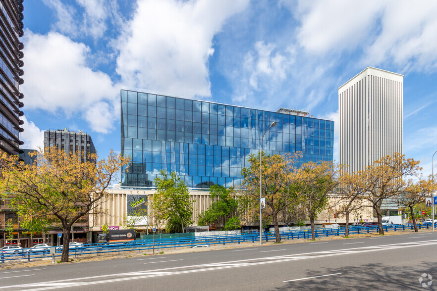 Paseo Castellana, 85, Madrid, Madrid en alquiler - Foto del edificio - Imagen 3 de 4