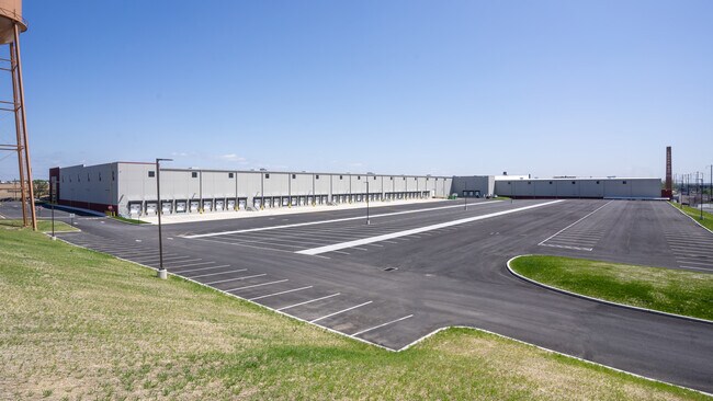 Más detalles de 956 E Erie Ave, Philadelphia, PA - Nave en alquiler