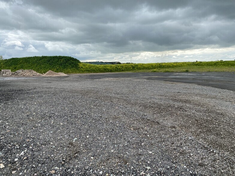 Kirkbride Airfield, Wigton en venta - Foto del edificio - Imagen 3 de 8