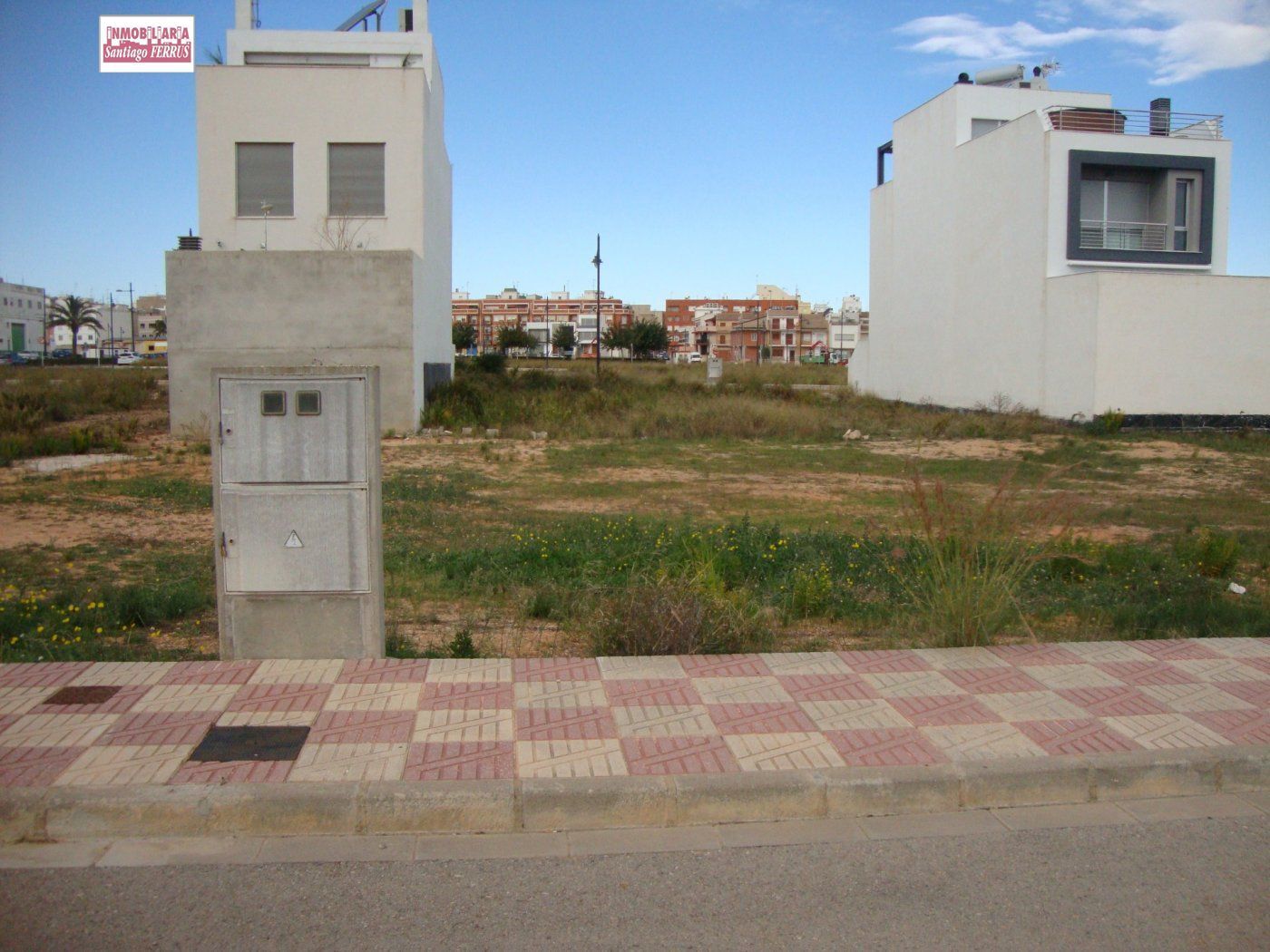 Terreno en Valencia de Alcántara, Cáceres en venta Foto principal- Imagen 1 de 2