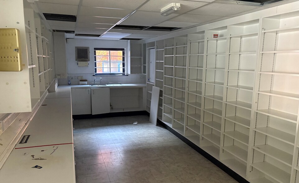 103-113 Ravenhill Rd, Belfast en alquiler - Foto del interior - Imagen 3 de 8