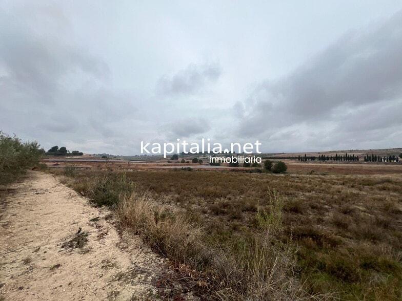 Terreno en Agullent en venta - Vista aérea - Imagen 1 de 2