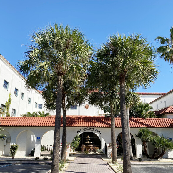 1900 S Harbor City Blvd, Melbourne, FL en alquiler - Foto del edificio - Imagen 1 de 26