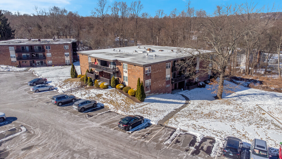 79 Balance Rock Rd, Seymour, CT en venta - Foto del edificio - Imagen 1 de 20