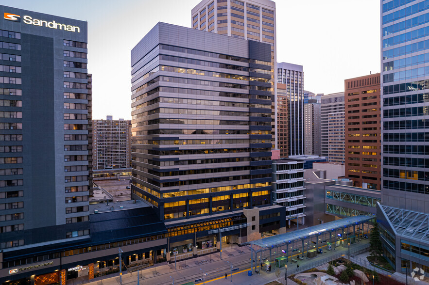 840 7th Ave SW, Calgary, AB en alquiler - Foto del edificio - Imagen 2 de 5