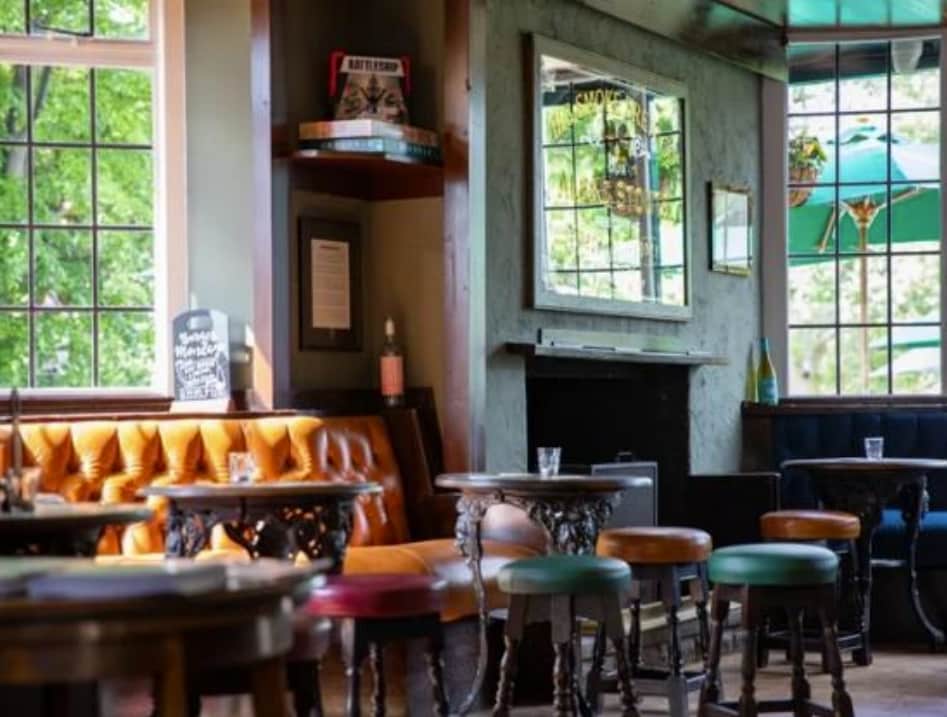 130-132 Hersham Rd, Walton On Thames en alquiler Foto del interior- Imagen 1 de 3